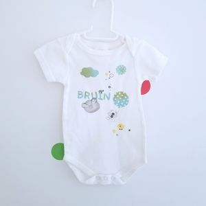 ⭐ 5/$15 ⭐ 6 Months Baby Onesie